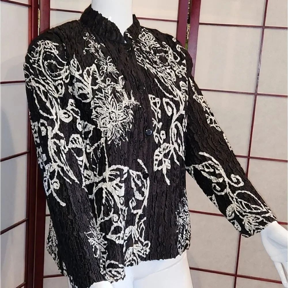 Pleats Collection Black n White Pleatted Button Up Jacket
